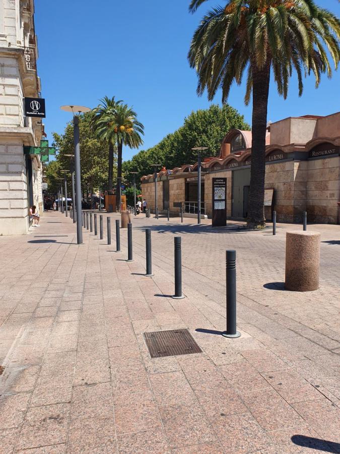 Superbe Batisse De Caractere, Coeur De Ville Perpignan Exterior photo